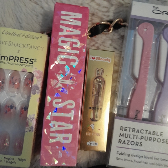 Juicy Couture/bundle NEW - Picture 8 of 9